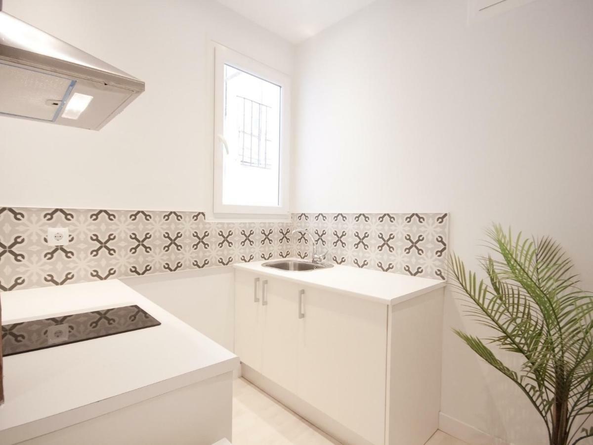 Apartamento Con Encanto En Opera Madrid Exterior foto